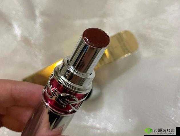 ysl水蜜桃成人:美妆界的独特存在