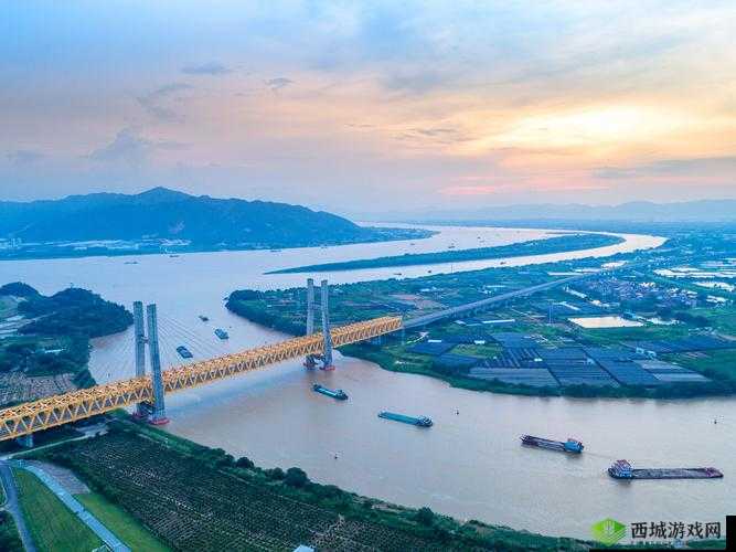 小手往下游的芳草地:一段神秘的旅程