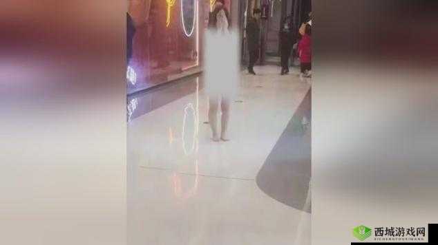 女子全裸视频:引发网络热议的敏感话题