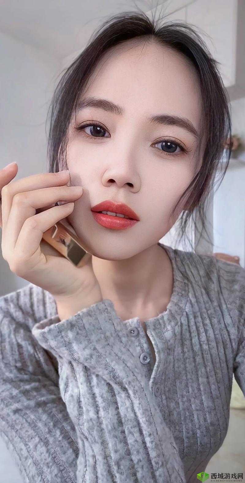 ysl 蜜桃色 4775 免费大放送,让你轻松拥有迷人唇色