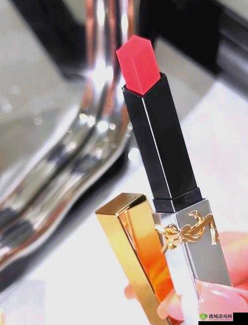 YSL 蜜桃色 7777:纯欲天花板,你值得拥有