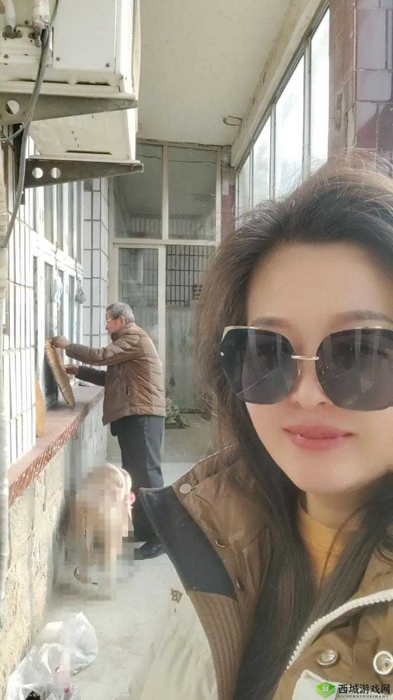 老太videodes性爽HD:揭秘老年人如何通过视频找到生活乐趣与心灵慰藉